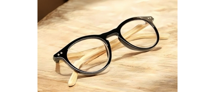 Lunettes loupe et lunettes de lecture noires brillantes et branches "bois clair"
